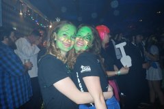 Maskenball Hinwil